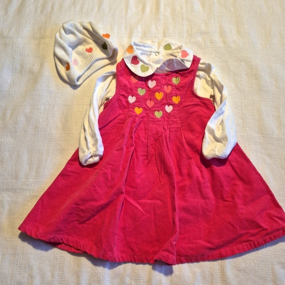 Gymboree girls size 2T pink corduroy pinnie with Peter Pan bodysuit & hat